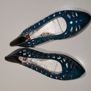BC Footwear Ballerina Flats Patent Gloss Leather Cutout Design Teal Blue Pointed